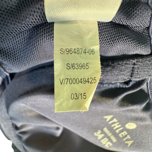 Athleta Navy Blue Bikini Swim Top 34 B/C Twist Front Adjustable Straps Bra Lined - Picture 9 of 11